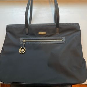Michael Kors tote